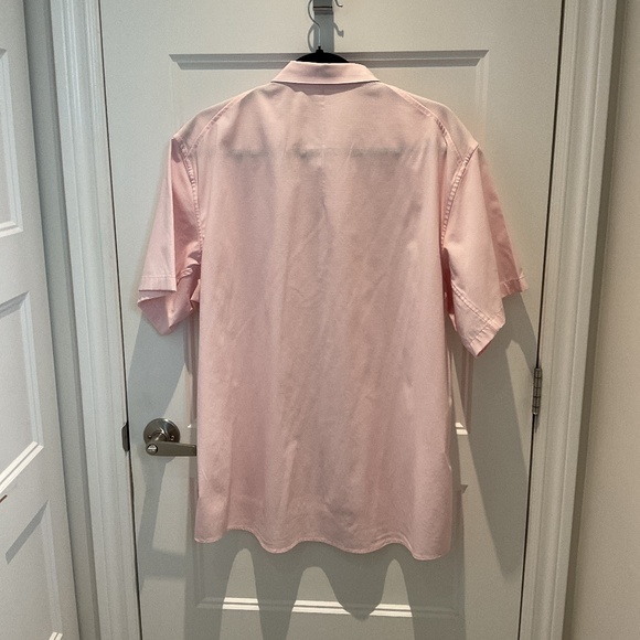 Lululemon Men’s Airing Short Sleeve Button Down - Picture 5 of 6